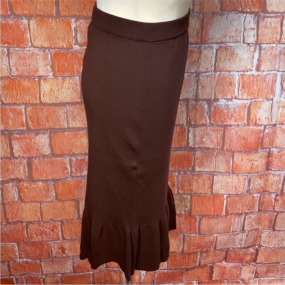 Studio‎ G Ruffled Knit Skirt - Picture 6 of 8